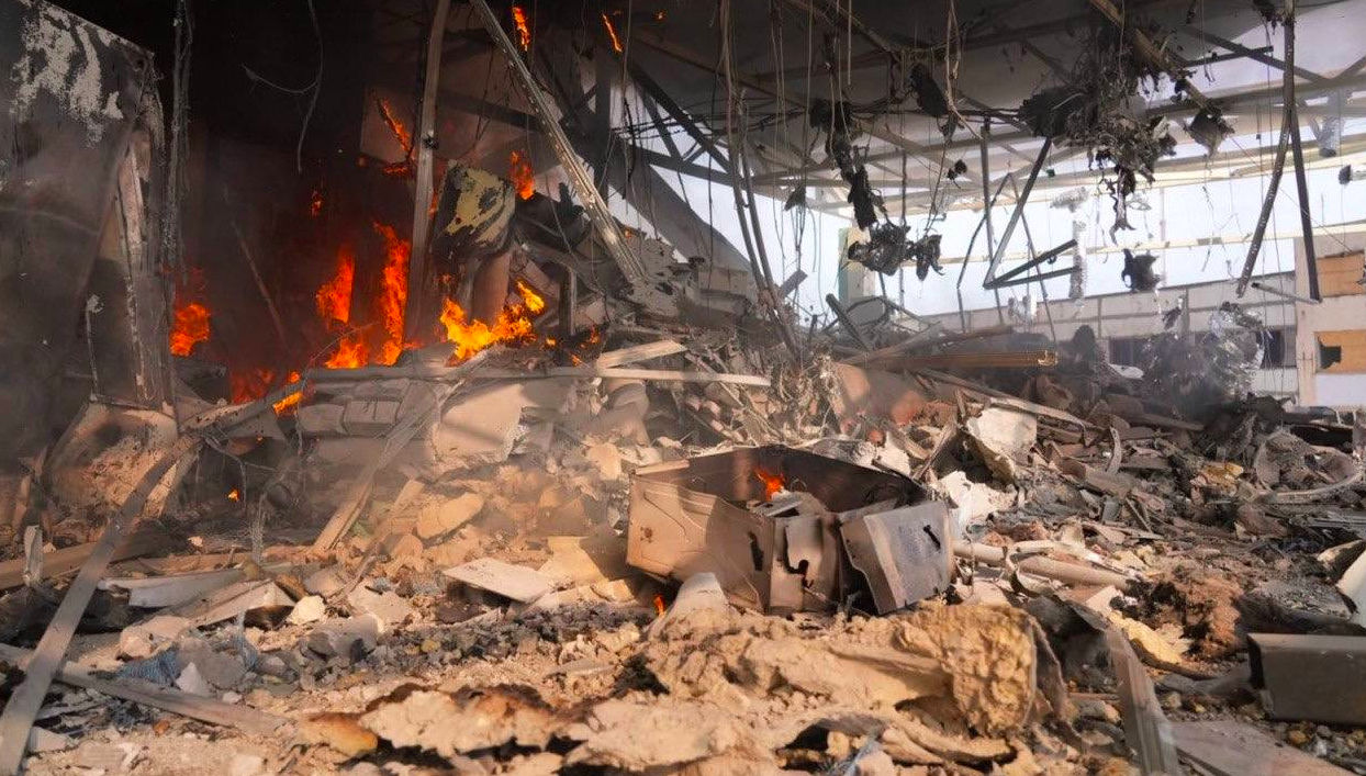 В Запорожье из-за удара ВС РФ погибли 12 человек, в Краматорске — пятеро.