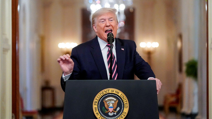 Трамп обвинил Блумберга в совершении преступления.