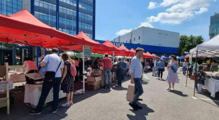 В выходные дни в столице организуют ярмарки местной продукции.