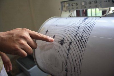 Seismul a durat peste un minut şi a fost resimţit în cel puţin cinci regiuni din centru-nordul ţării.