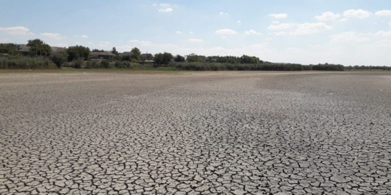 Lacul din Găgăuzia a secat complet: Localnicii caută explicații.
