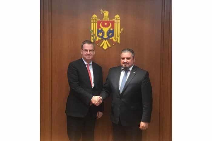 Summitul Parteneriatului Estic, discutat la Chișinău de ministrul Andrei Galbur și Dirk Schuebel. 