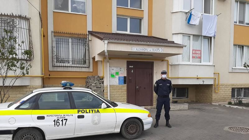 Жилой дом в Яловенах поместили на карантин.
