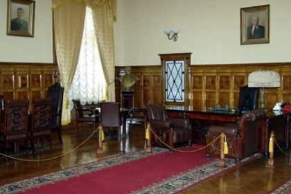 Музей Жукова был открыт в ноябре 1996 года, к 100-летию со дня рождения полководца.