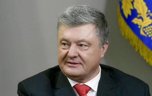 Порошенко рассказал о готовящихся закупках оружия.