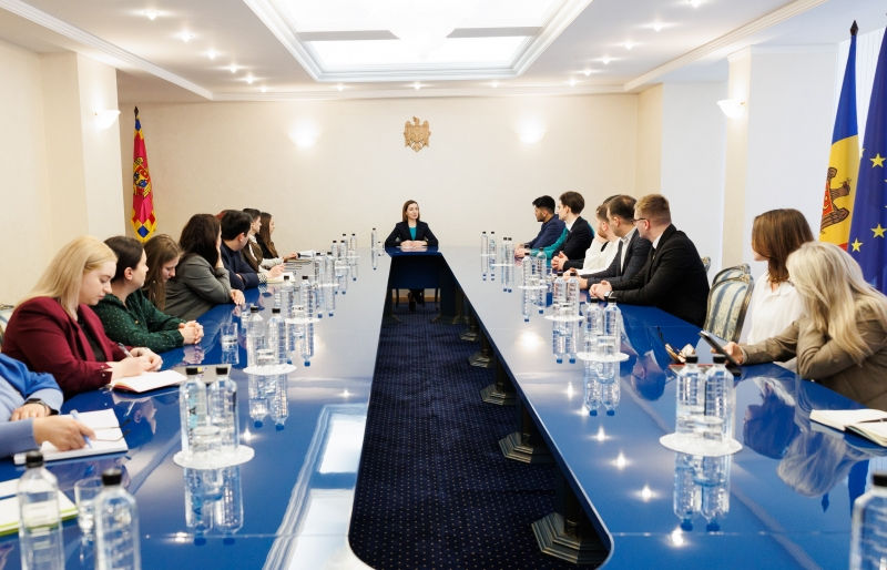 Санду провела новый раунд консультаций по референдуму о вступлении Молдовы в ЕС.
