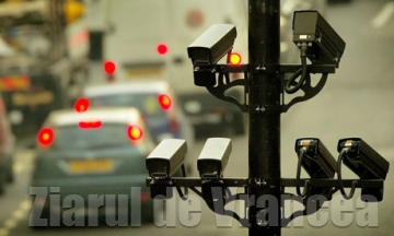 Primaria capitalei cere Ministerului de Interne sa reamplaseze pilonii pe care au fost instalate camerele de supraveghere.