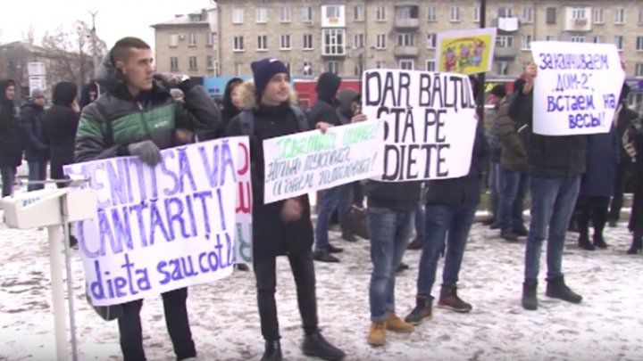 Flashmob la Bălți: Locuitorii, nemulțumiți de aleșii locali