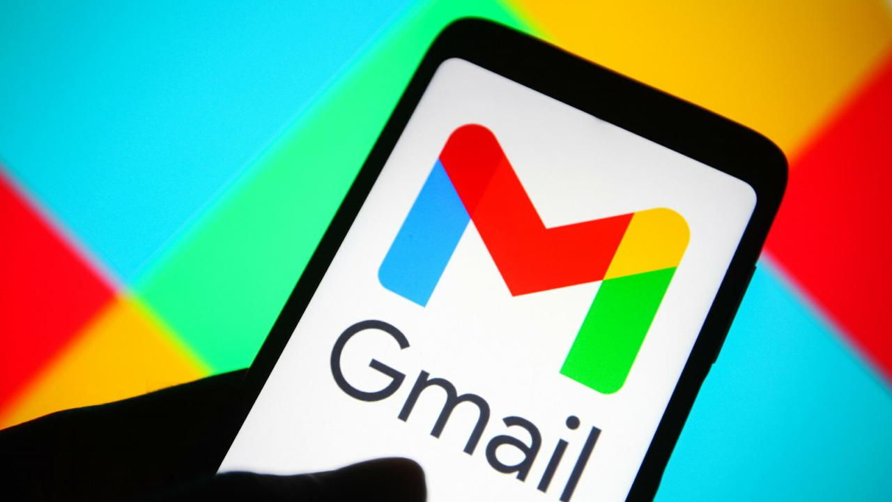 Hackerii sparg în masă conturile de poștă electronică Gmail.