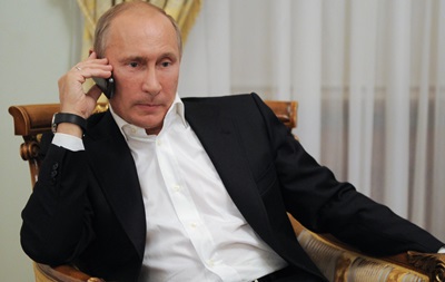 Путин указал Меркель и Кэмерону на законность действий крымских властей.