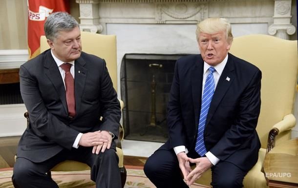 Трамп прокомментировал встречу с Порошенко.