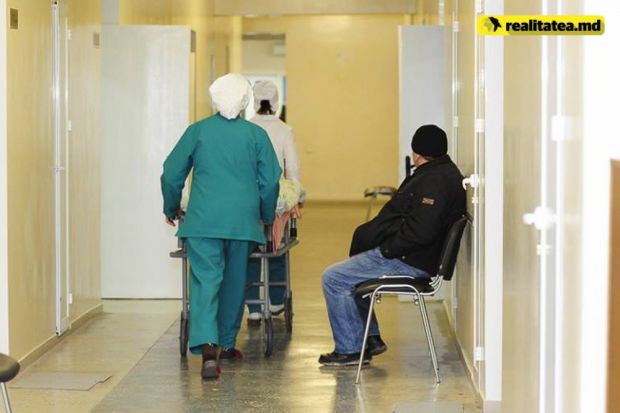 Totuşi, Ministerul Sănătăţii anunţă că numărul cazurilor de gripă clinică este în descreştere.