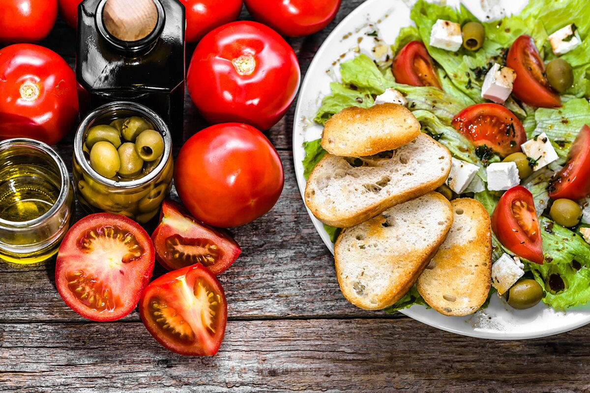 Dieta mediteraneană reduce riscul de deces prematur cu 36%.