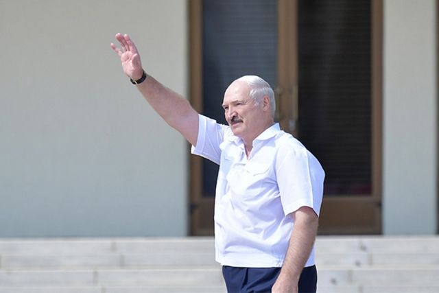 Лукашенко высказался о событиях в Белоруссии: "Это еще даже не пик".