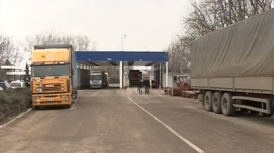 Восемь оперативных групп Национального центра по борьбе с коррупцией нагрянули сегодня утром с обысками на таможенный пункт Ларга в Бричанском районе. Фото: publika.md