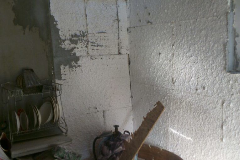 Deflagraţie într-o gospodărie din satul Isacova. Proprietara casei, la spital. Foto: radioorhei.md