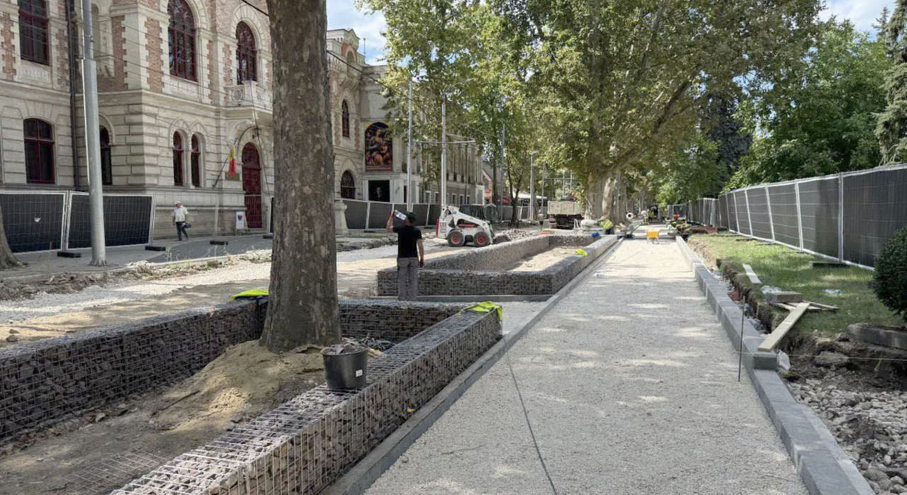 В центре Кишинева создают новое пространство для отдыха.