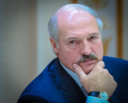 Александр Лукашенко высказал мнение об ухудшении ситуации в Украине после выборов и заявил, что белорусская сторона не может с этим согласиться.