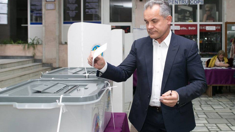 Prim-vicepreședintele PD, Vlad Plahotniuc a anunțat că avotat pentru stabilitate și liniște în țară.  Foto: facebook.com