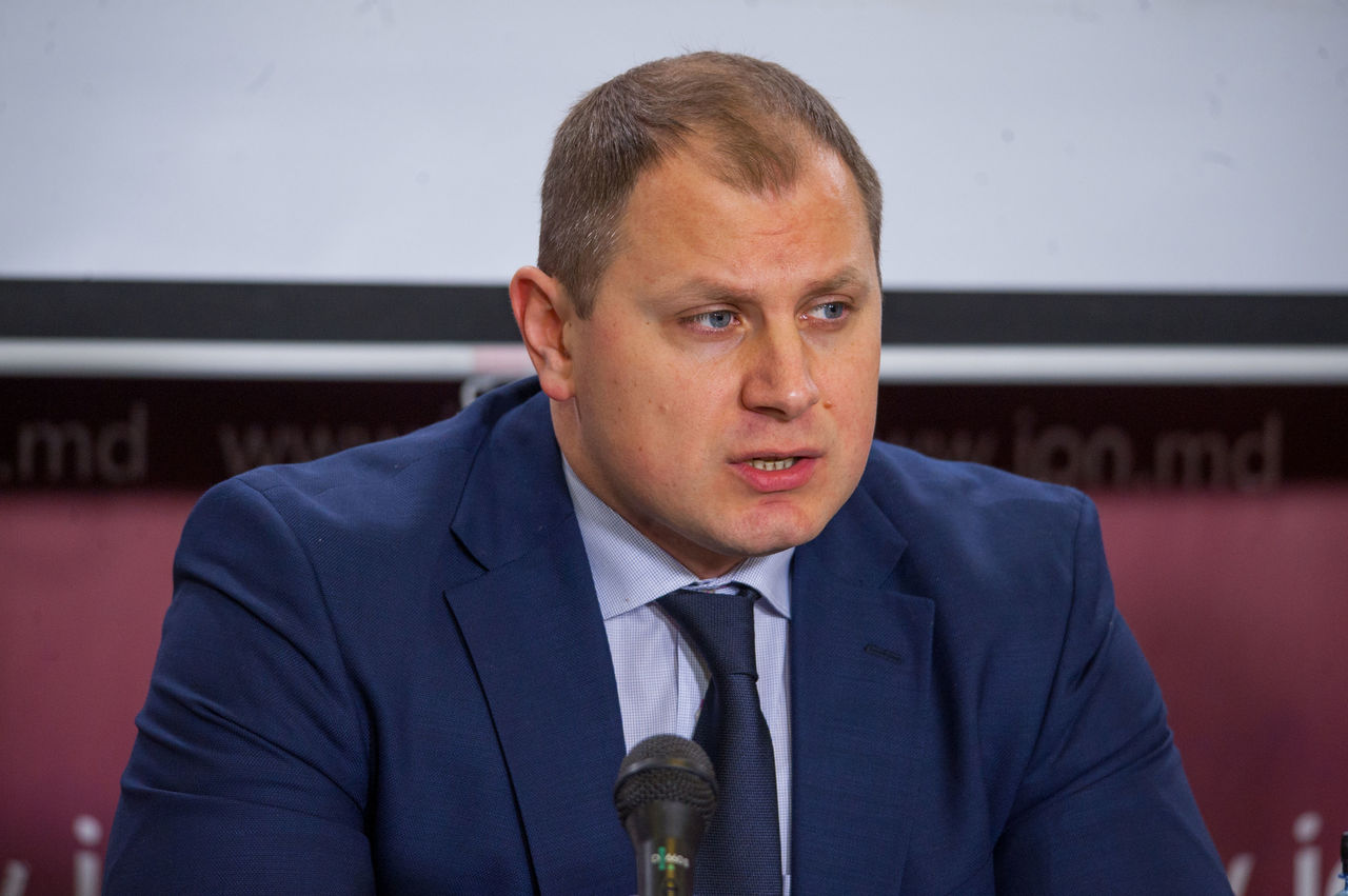 Гражданский активист, адвокат Штефан Глигор.