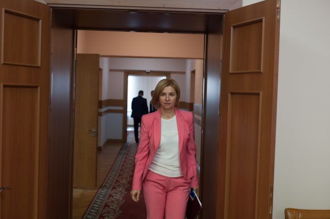 Găgăuzia, butoi cu pulbere: Până unde va ajunge conflictul Chișinău-Comrat