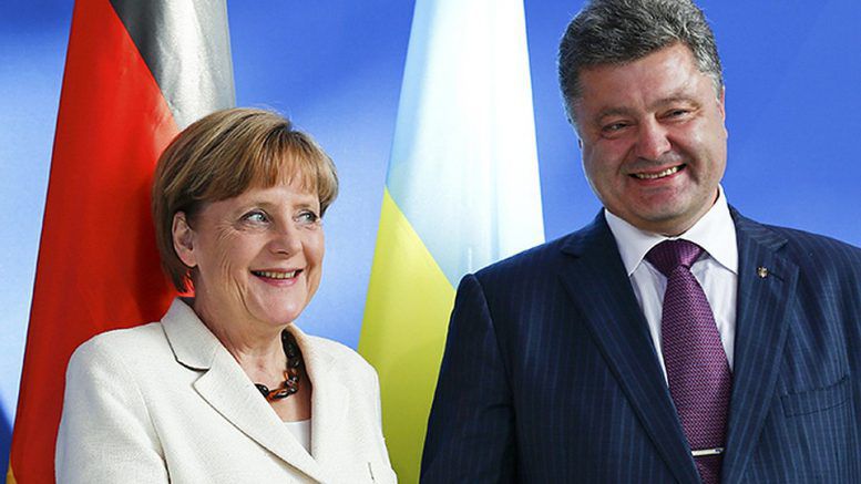 После встречи с канцлером Ангелой Меркель  Порошенко прибыл в Дюссельдорф, чтобы зайти в ресторан.