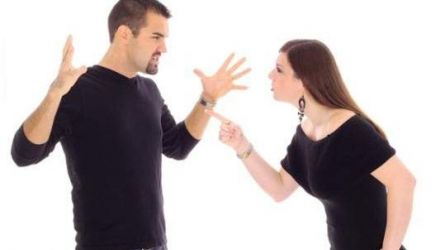  Se dădea în vânt după sex, dar şi mai mult după bani