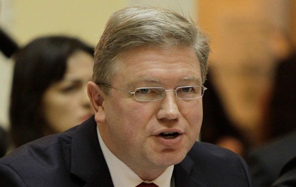 Фюле считает, что правящие в Молдове олигархи должны воспользоваться правом свободно заниматься бизнесом.