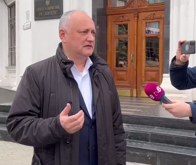 Додон: Люди голосовали за социалистов, а не за то, чтобы Нестеровский стал депутатом.