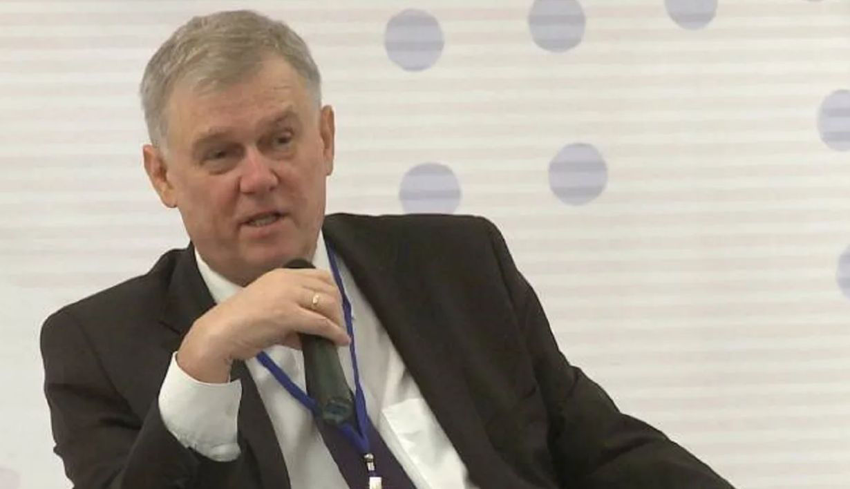 Павловский: Переписку читают партнеры по развитию - внимательно и с карандашом.