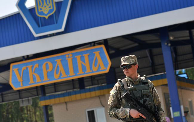 Выезд из Украины хотят запретить еще одной категории украинцев.