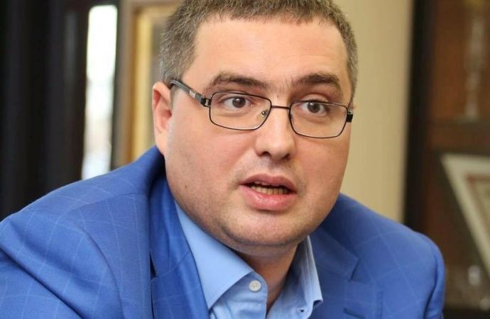 Усатый: Незаконно избранный Тимофти утвердил генпрокурора мафии.