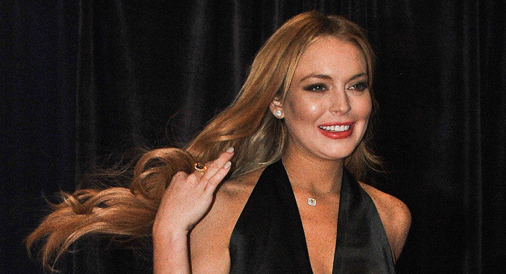 Actrița Lindsay Lohan și-a pierdut jumătate din deget în timp ce încerca să ancoreze o ambarcațiune. Foto: AFP