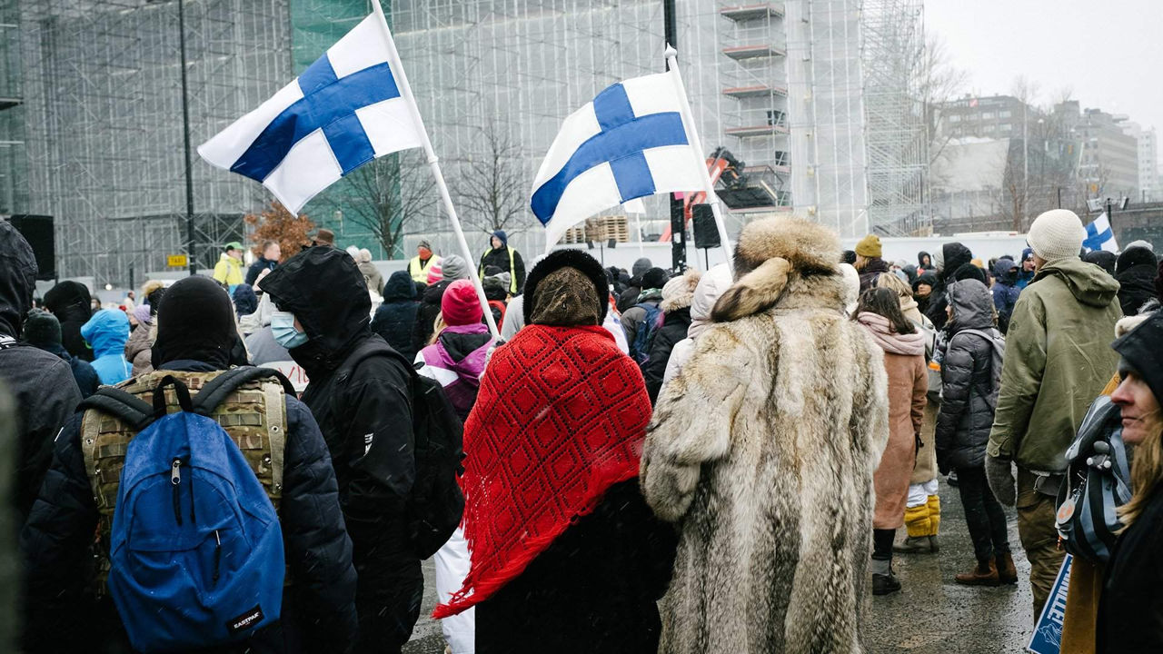 Populația Finlandei continuă să crească datorită migranților.