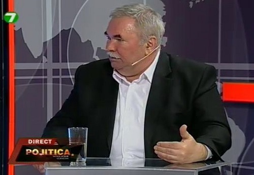 Власти Молдовы должны были запретить посадку самолета с Дмитрием Рогозиным на борту. Заявление принадлежит политологу Виорелу Чиботару.Власти Молдовы должны были запретить посадку самолета с Дмитрием Рогозиным на борту. Заявление принадлежит политологу Виорелу Чиботару.