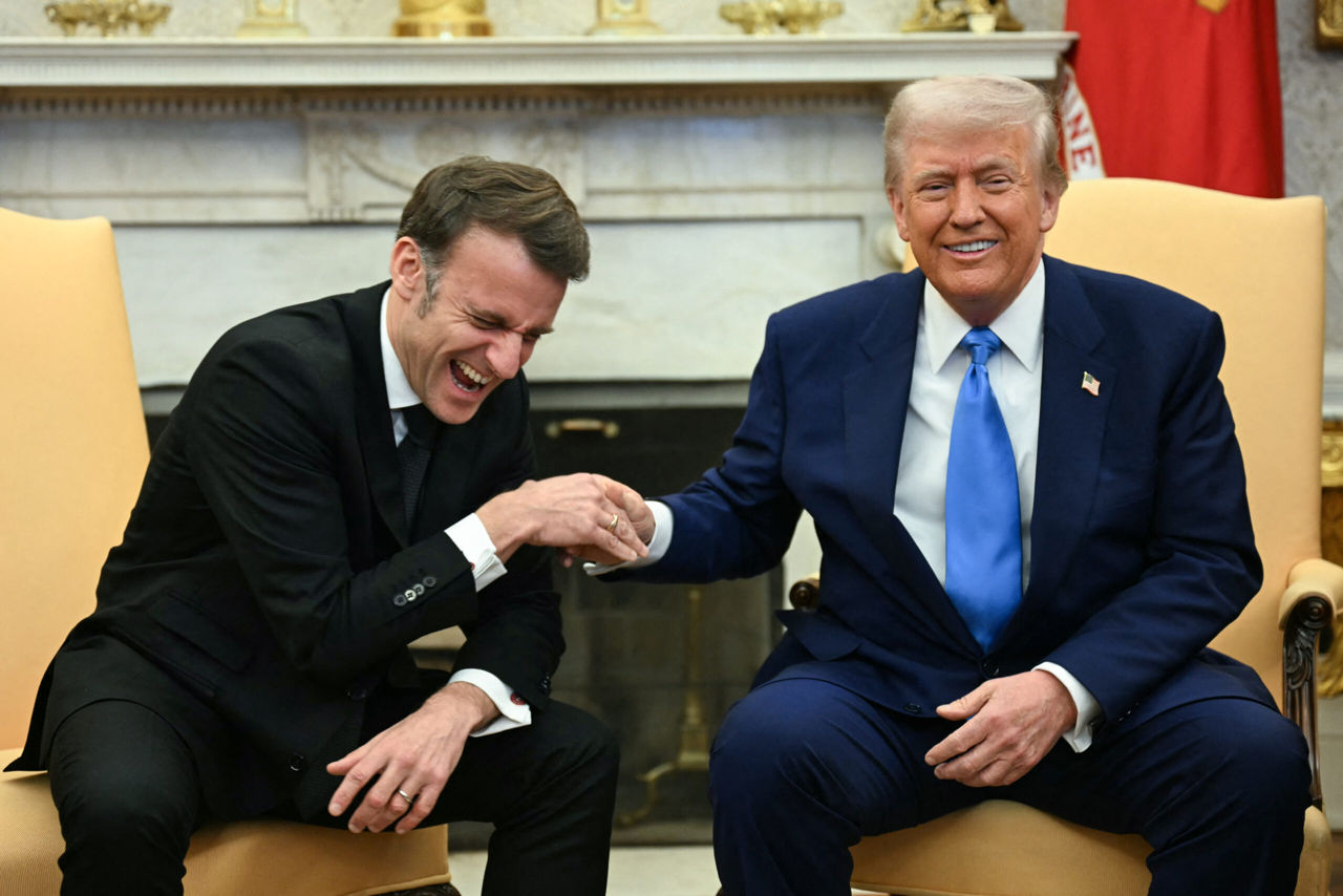 Трамп опубликовал личную переписку с Макроном.