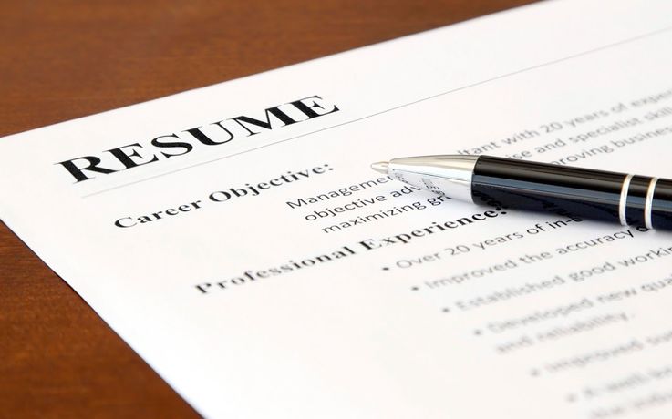 Cum ar trebui redactat CV-ul unui specialist cu experiență?