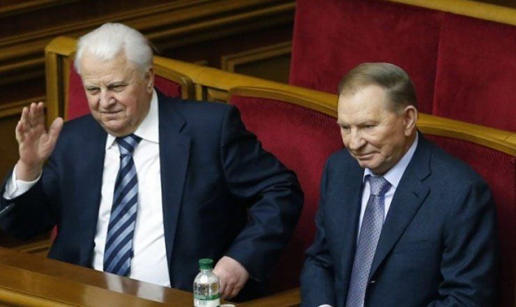 Бывших украинских президентов Кравчука и Кучму надо судить за госизмену, считает депутат Верховной Рады.