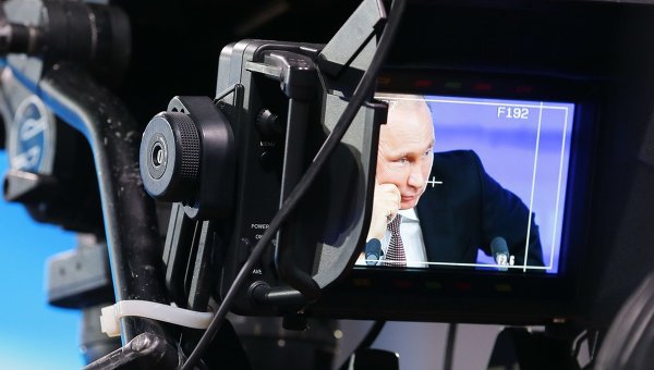 По сообщению социологов, "человеком 2013 года" Путина назвали 26% россиян. Фото: ria.ru