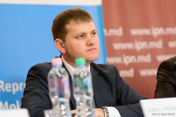 Министр окружающей среды Валериу Мунтяну.