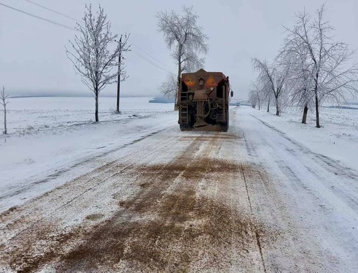 Движение на национальных трассах осуществляется в зимних условиях.