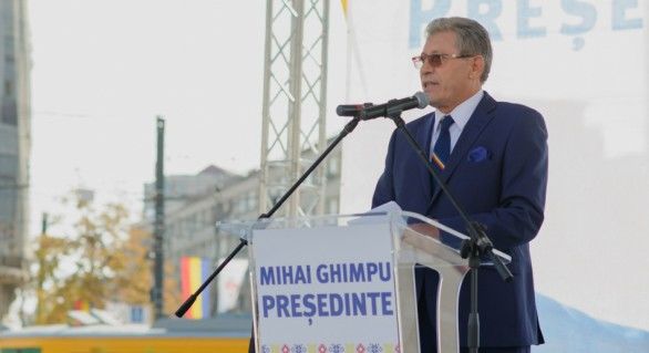 Ghimpu: Un lider de partid a sunat-o pe Maia Sandu s-o felicite, dar aceasta i-a închis telefonul.
