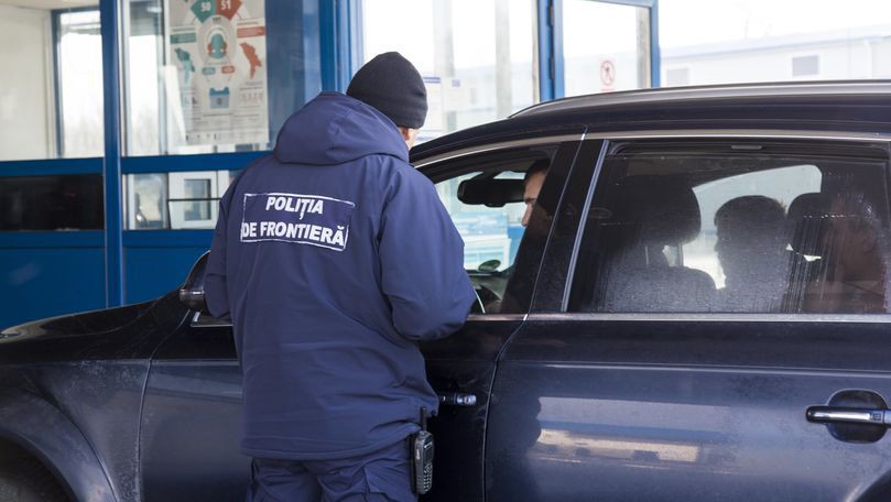 На границе пять человек предъявили фальшивые сертификаты о вакцинации.