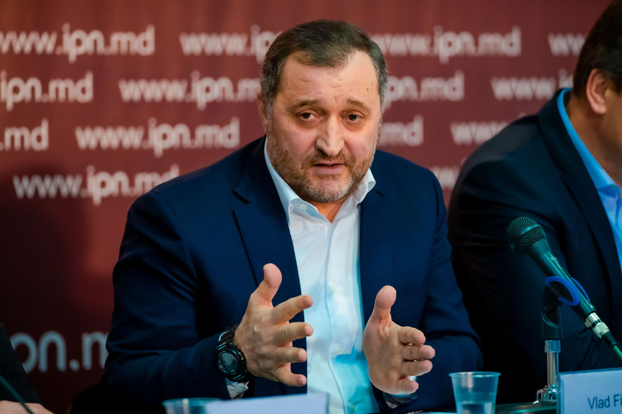 Влад Филат: Экономика Молдовы рушится.