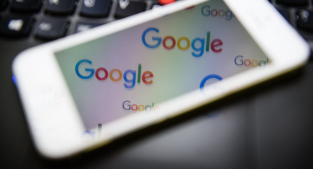 Google vă înregistrează prin microfon fără să ştiţi. 