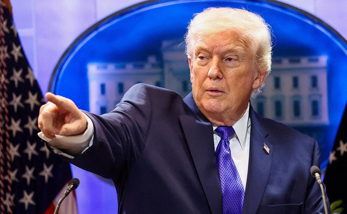 Трамп пообещал американцам тысячу долларов на пенсию.