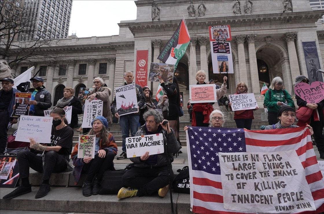 La New York a avut loc o acțiune de comemorare a 180 de copii decedați în Iran.