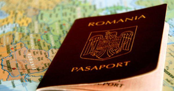 Moldovenii cu cetățenie română ar putea călători fără vize în SUA