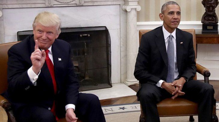 Obama îi face zile grele lui Donald Trump.