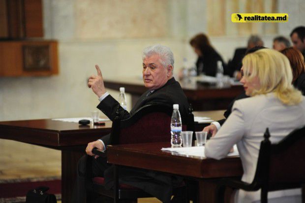 Vladimir Voronin, a oferit astăzi perla zilei în Parlament. Foto: realitatea.md